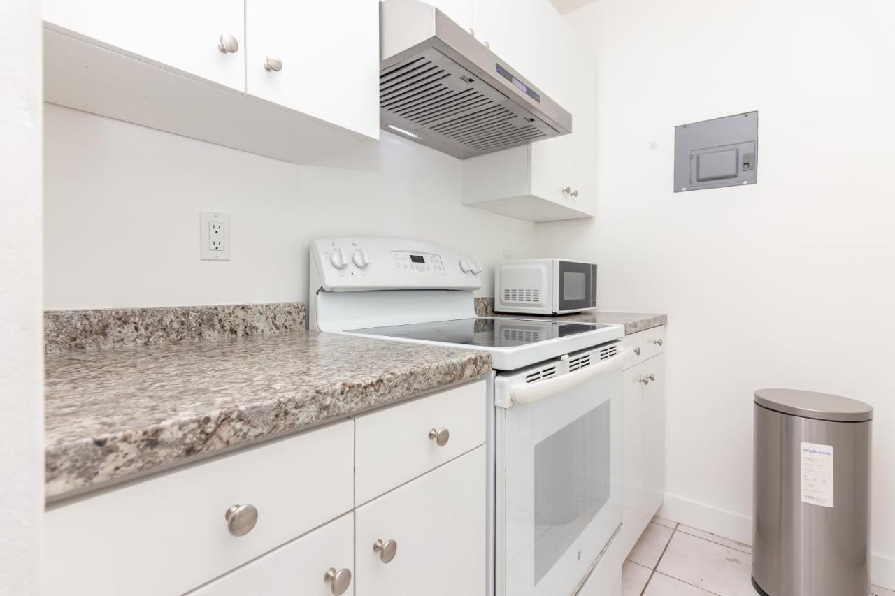 One Bedroom Apartment - With Parking & Balcony - Heart Of Wynwood Miami Esterno foto