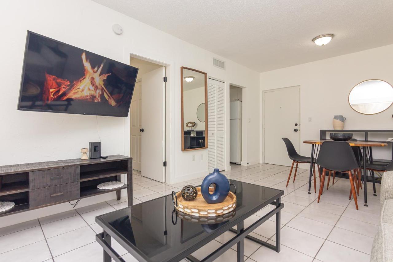 One Bedroom Apartment - With Parking & Balcony - Heart Of Wynwood Miami Esterno foto