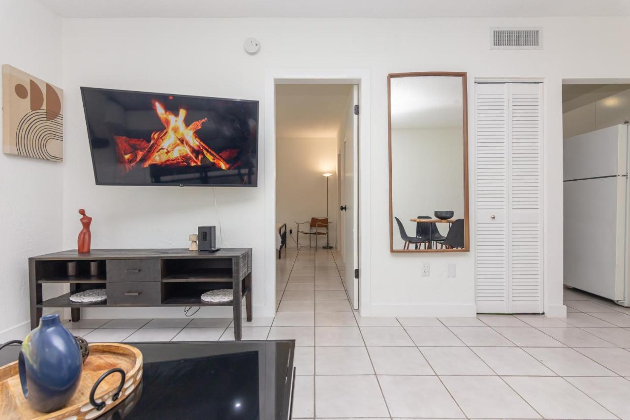 One Bedroom Apartment - With Parking & Balcony - Heart Of Wynwood Miami Esterno foto